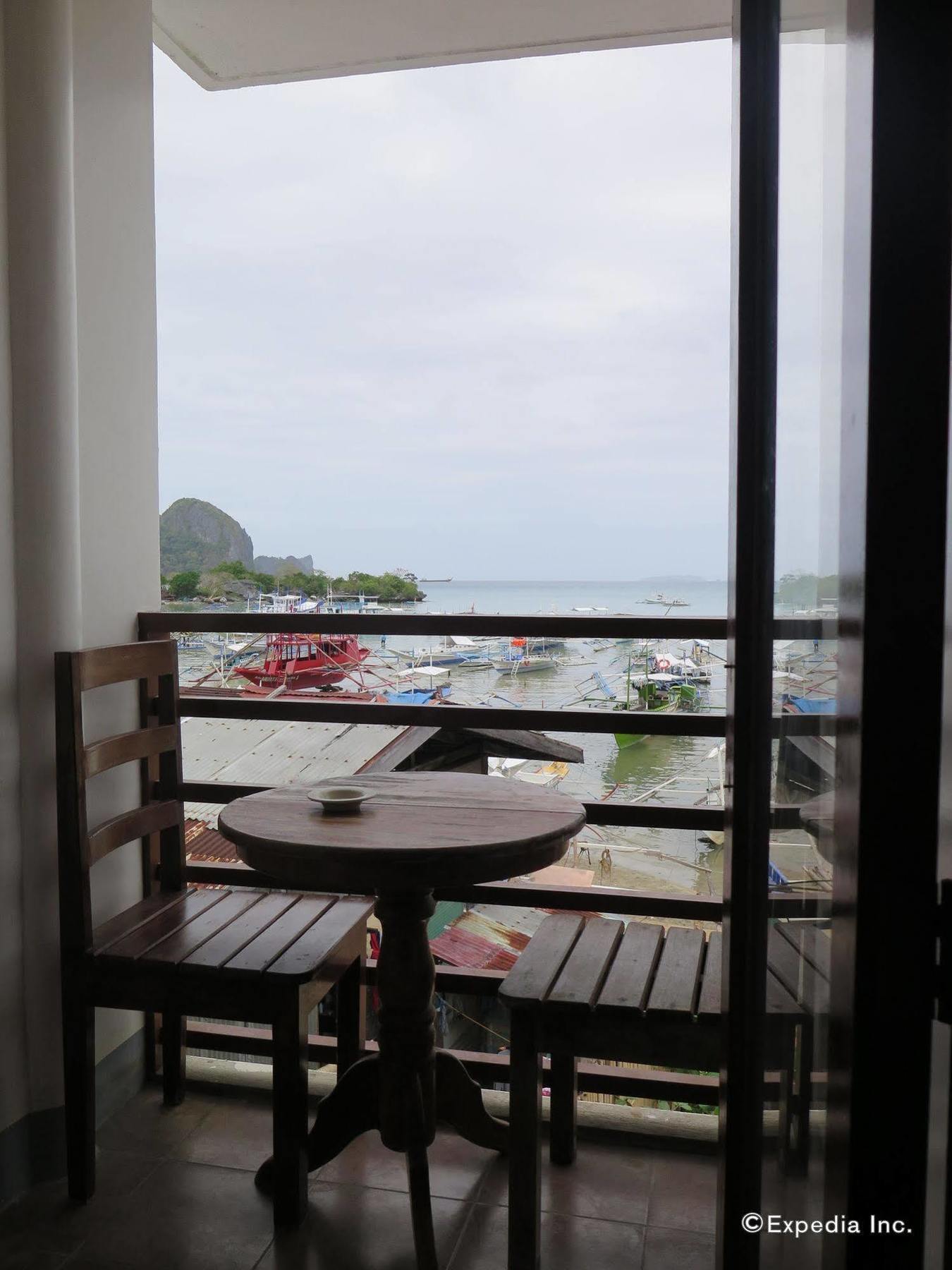 Dayunan Tourist Inn El Nido Exterior foto